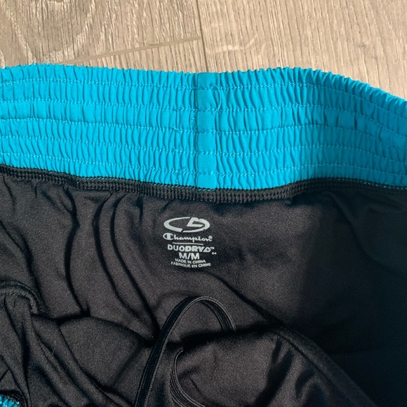 Running Shorts - Champion - Picture 2 of 2